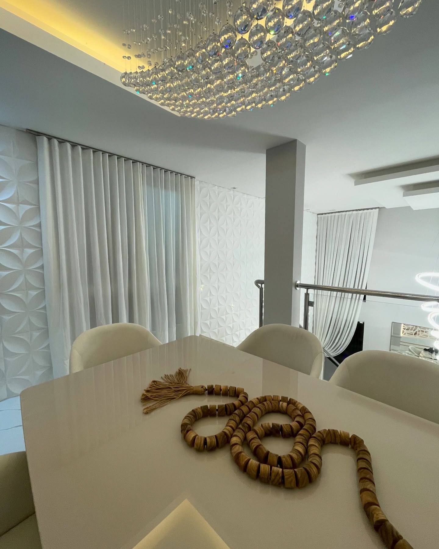 Sala de jantar · Voil leve